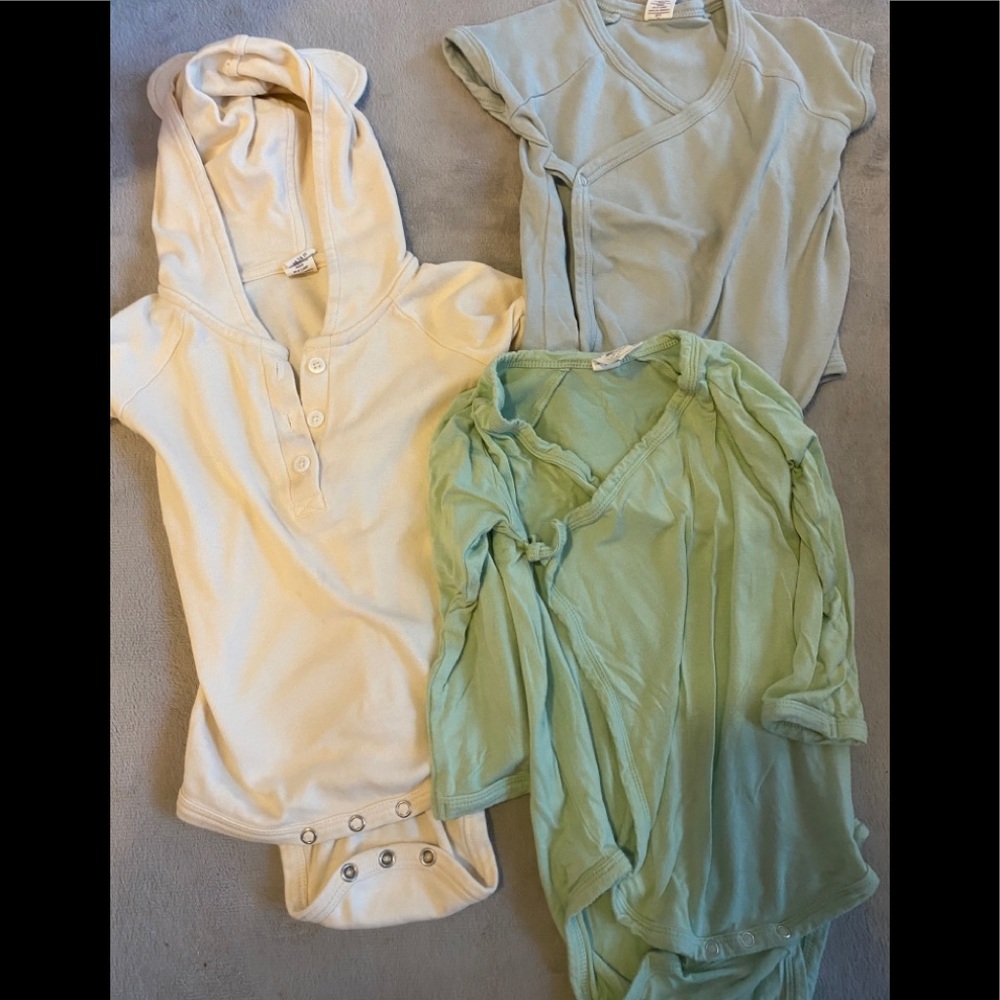 💥SOLD 💥 Kate & Quinn 18-24 one piece